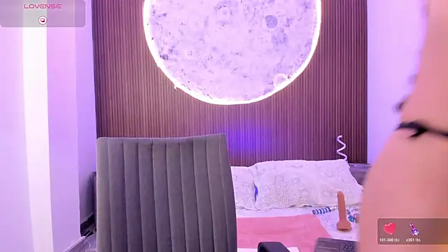 Snapshot of IvannaVolk_ chatting on 02.12.26 IvannaVolk online show from 02.12.26