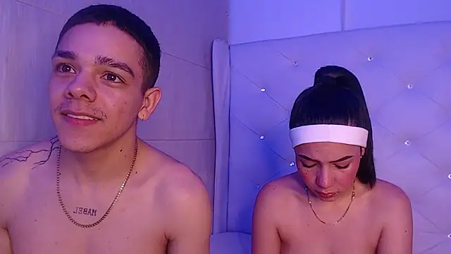 Snapshot of Noah_and_kim69 chatting on 01.08.26 Noah and kim69 online show from 01.08.26