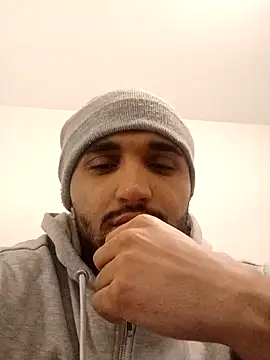 Snapshot of elgasmii chatting on 02.20.26 elgasmii online show from 02.20.26