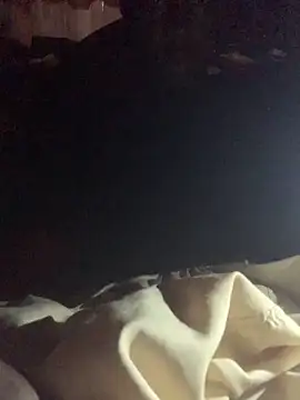 Snapshot of Azert2202 chatting on 12.03.25 Azert2202 online show from 12.03.25