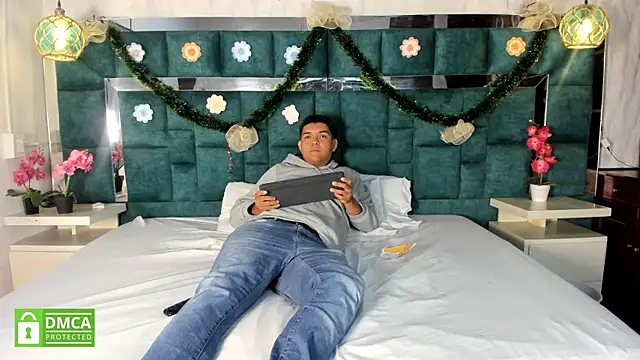 Snapshot of _bonnyandclyde chatting on 01.06.26 bonnyandclyde online show from 01.06.26