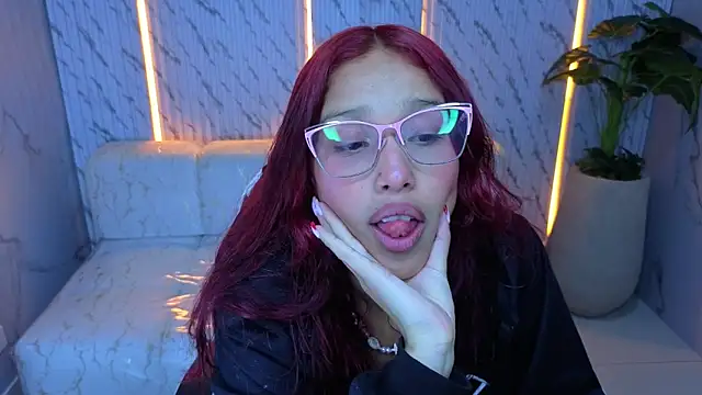 Saphire Tx online show from 12.20.25