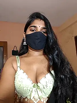 Snapshot of adite20 chatting on 06.25.26 adite20 online show from 06.25.26