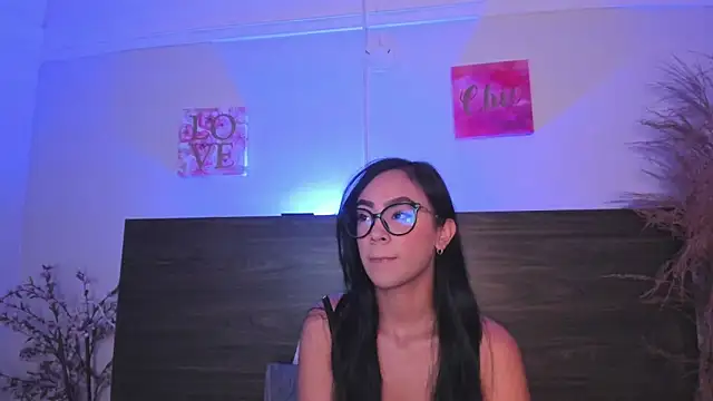 Klohewilliams  online show from 01.10.26