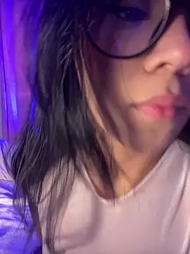 Klohewilliams  online show from 01.14.26