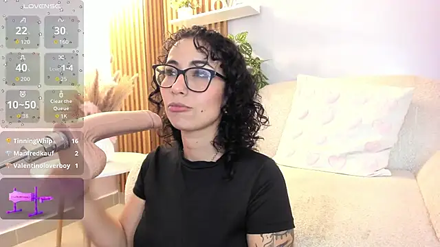 sarah sluty online show from 02.14.26