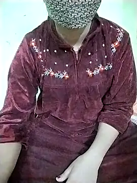 RASHMI SHARMA9 online show from 11.29.25