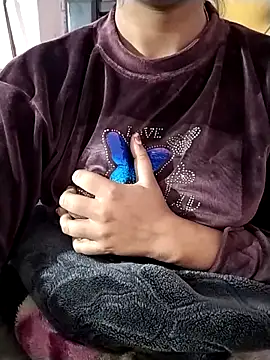 Snapshot of RASHMI_SHARMA9 chatting on 02.01.26 RASHMI SHARMA9 online show from 02.01.26