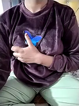 Snapshot of RASHMI_SHARMA9 chatting on 02.12.26 RASHMI SHARMA9 online show from 02.12.26