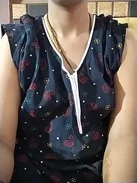 Snapshot of RASHMI_SHARMA9 chatting on 05.16.26 RASHMI SHARMA9 online show from 05.16.26