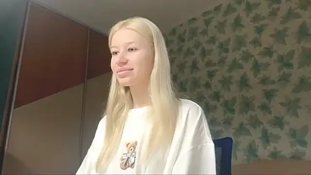 Barbie Blondie online show from 12.14.25