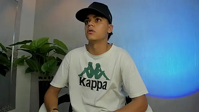 Isaac Collins  online show from 12.03.25