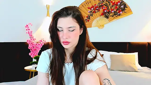 Snapshot of Danielle_Eddwards chatting on 03.27.26 Danielle Eddwards online show from 03.27.26