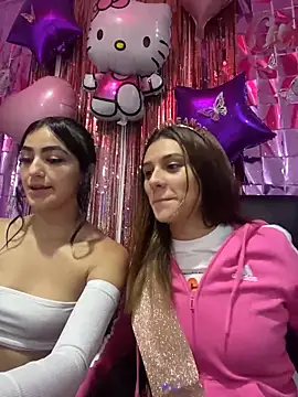 Snapshot of allisonn_parker26 chatting on 12.03.25 allisonn parker26 online show from 12.03.25