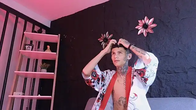 Paulo 527 online show from 01.07.26