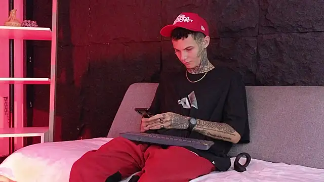 Snapshot of Paulo_527 chatting on 02.03.26 Paulo 527 online show from 02.03.26