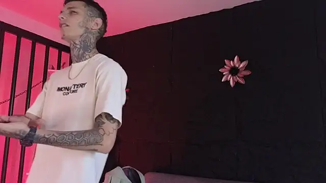 Snapshot of Paulo_527 chatting on 02.25.26 Paulo 527 online show from 02.25.26