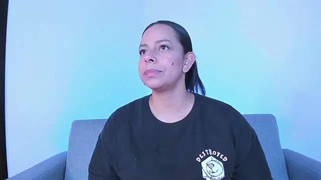 Snapshot of jimena_chic1 chatting on 02.03.26 jimena chic1 online show from 02.03.26