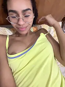 Snapshot of malditaLM chatting on 04.18.26 malditaLM online show from 04.18.26