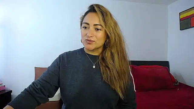 Snapshot of ximenaxcite19 chatting on 04.25.26 ximenaxcite19 online show from 04.25.26