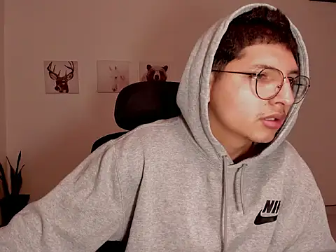 Snapshot of Juan_belmont chatting on 02.10.26 Juan belmont online show from 02.10.26