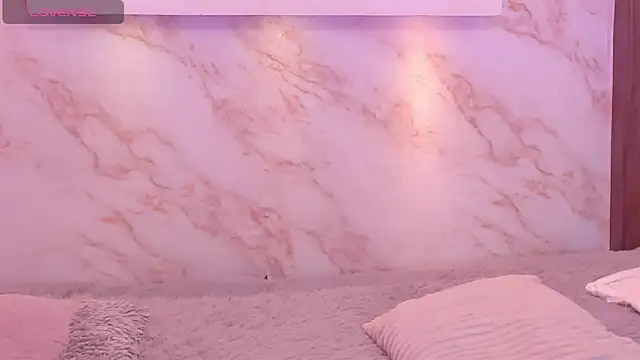 Dakota ferreti  online show from 04.10.26