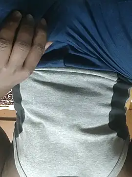 Snapshot of hunter379 chatting on 11.29.25 hunter379 online show from 11.29.25