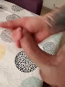 Snapshot of Emir4215 chatting on 03.08.26 Emir4215 online show from 03.08.26