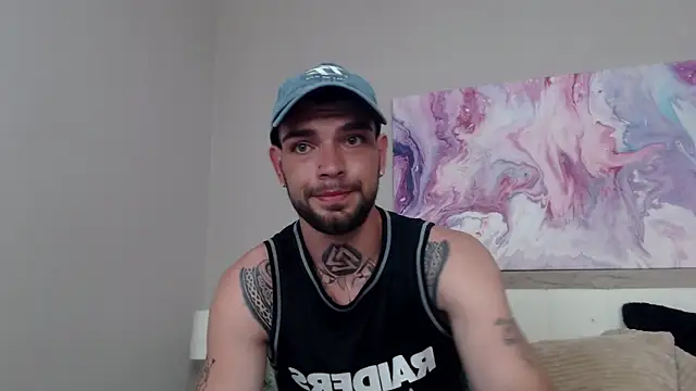 Snapshot of KaneHunter chatting on 06.18.26 KaneHunter online show from 06.18.26