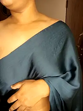 Snapshot of Rumpa-10 chatting on 02.28.26 Rumpa-10 online show from 02.28.26