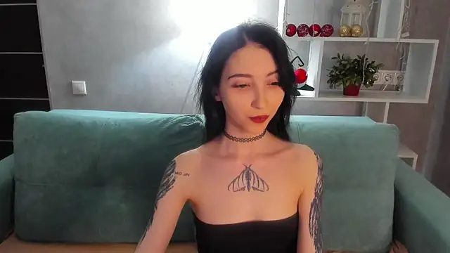 Snapshot of Ellen_Hops chatting on 01.06.26 Ellen Hops online show from 01.06.26