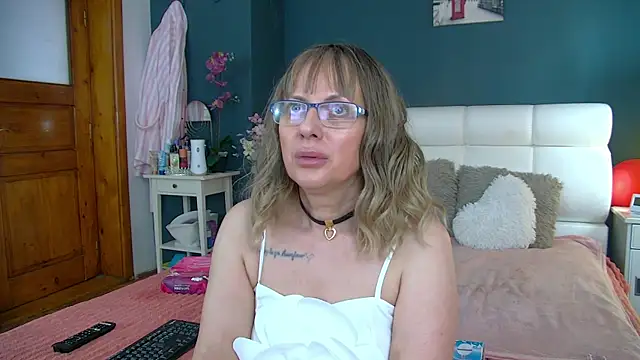 Cougar Milff online show from 04.05.26