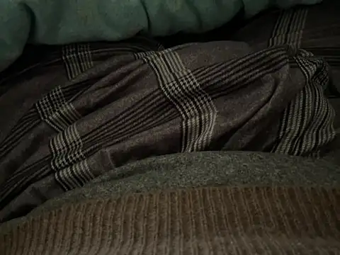 Snapshot of erdestruttor18 chatting on 02.04.26 erdestruttor18 online show from 02.04.26