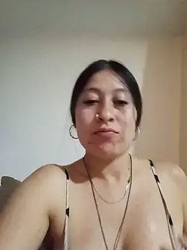 Snapshot of AlissaMonroe0711 chatting on 05.13.26 AlissaMonroe0711 online show from 05.13.26