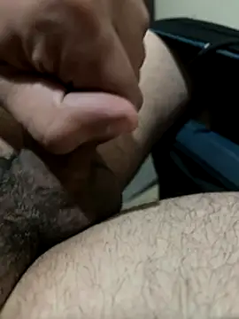 Snapshot of your_playboy_00 chatting on 11.28.25 your playboy 00 online show from 11.28.25