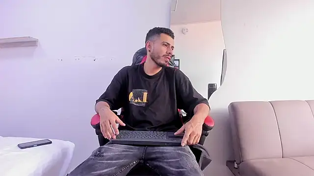 MatthewCullen online show from 02.04.26