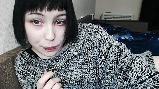 Snapshot of Lucyy666 chatting on 11.29.25 Lucyy666 online show from 11.29.25