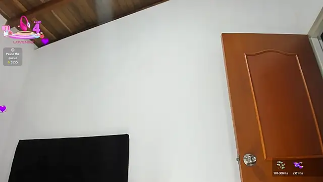 Snapshot of NahomiiAcosta chatting on 12.02.25 NahomiiAcosta online show from 12.02.25