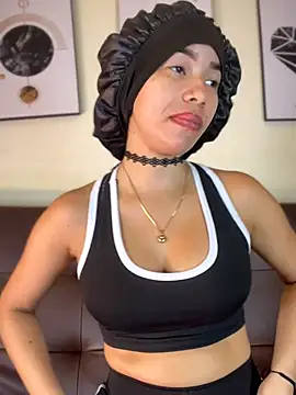 ZoeyFierce online show from 02.26.26