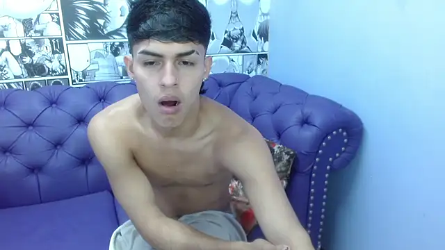 Snapshot of Ethan_Jamees chatting on 01.12.26 Ethan Jamees online show from 01.12.26