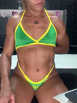 Snapshot of sexymusclegoddess chatting on 05.14.26 sexymusclegoddess online show from 05.14.26