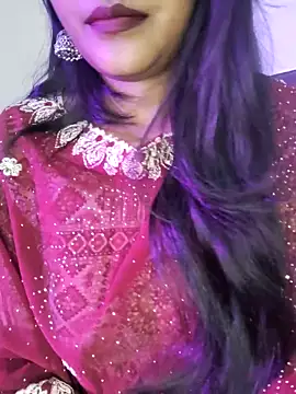 Snapshot of Muskan4156 chatting on 12.18.25 Muskan4156 online show from 12.18.25