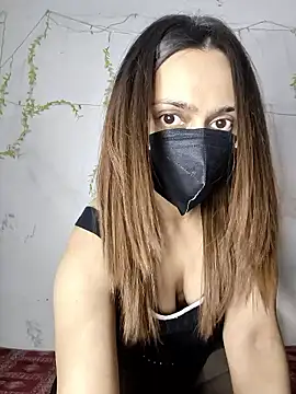 Snapshot of HONEY_BEBS chatting on 01.13.26 HONEY BEBS online show from 01.13.26