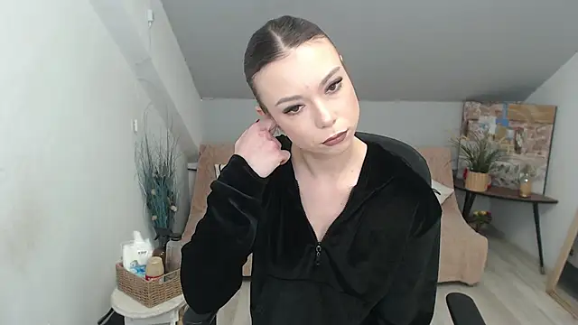 MayaWill online show from 01.08.26