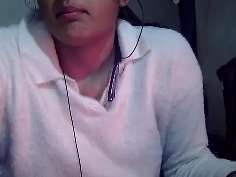 Snapshot of Hot_Princess2000 chatting on 01.05.26 Hot Princess2000 online show from 01.05.26