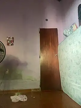 Snapshot of Quierolechiitaaa chatting on 01.14.26 Quierolechiitaaa online show from 01.14.26