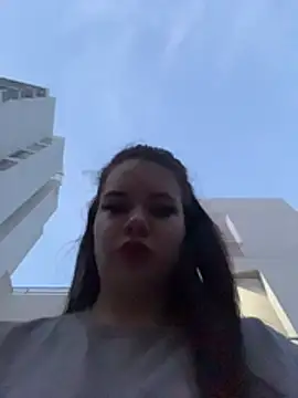 Snapshot of angely_ross1 chatting on 12.20.25 angely ross1 online show from 12.20.25