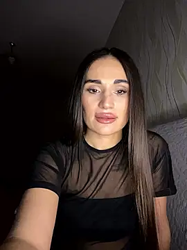 Snapshot of MonikaSi chatting on 01.12.26 MonikaSi online show from 01.12.26