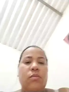 Snapshot of Cristileth chatting on 12.04.25 Cristileth online show from 12.04.25