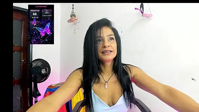 Snapshot of sweetCatallina chatting on 07.10.26 sweetCatallina online show from 07.10.26